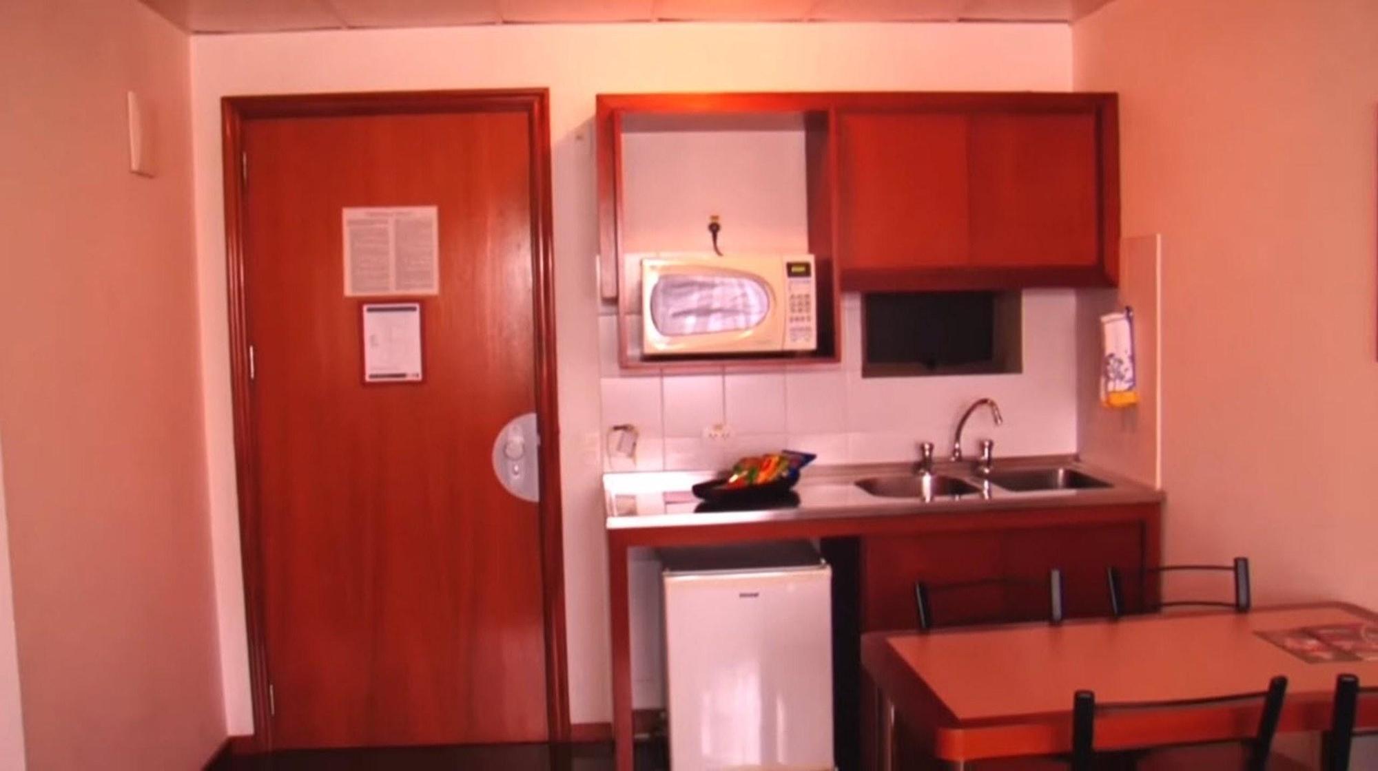 Collins Trade Hotel Porto Alegre Extérieur photo