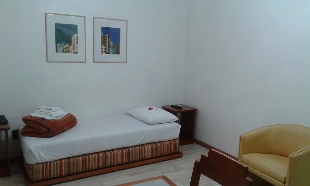 Collins Trade Hotel Porto Alegre Extérieur photo