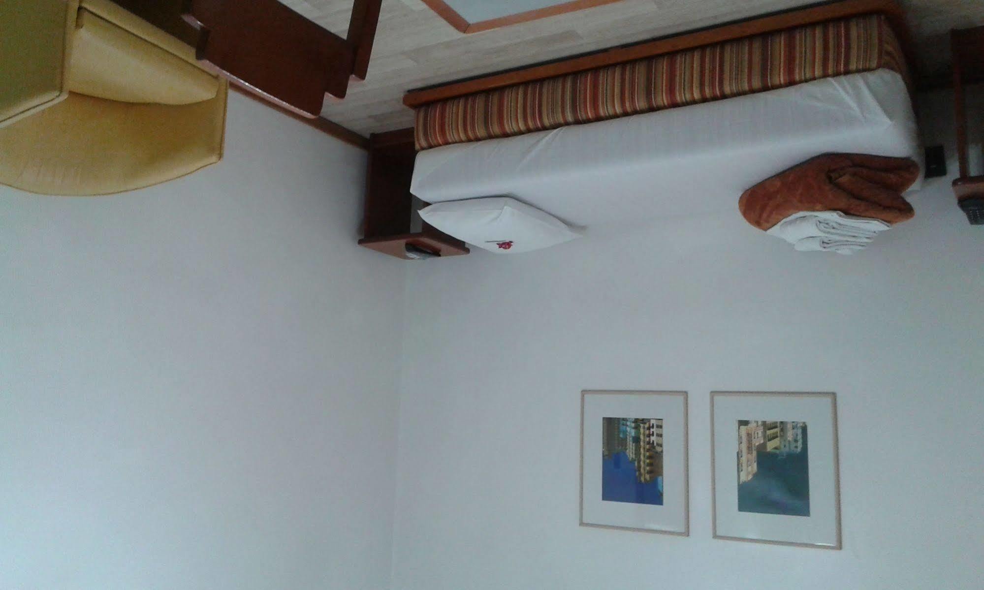 Collins Trade Hotel Porto Alegre Extérieur photo
