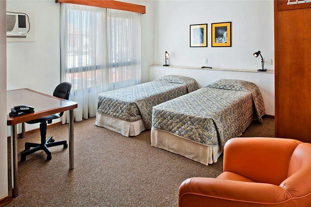 Collins Trade Hotel Porto Alegre Extérieur photo